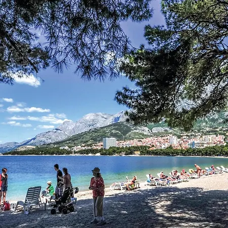Three-bedroom In * Makarska